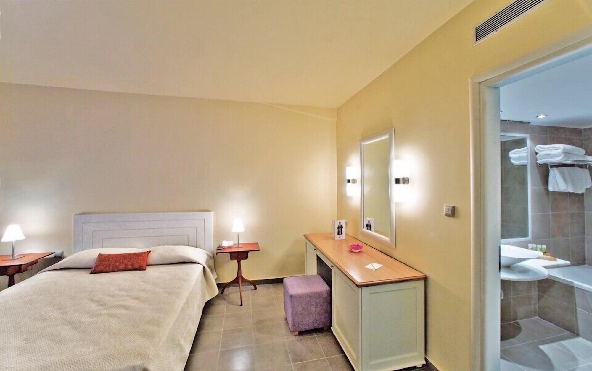 Megisti Hotel Bagian luar foto